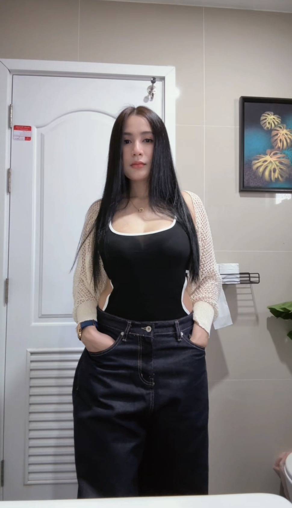 Bee Bee - Escort Girl Bangkok