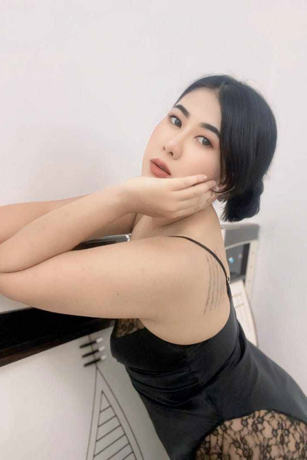 Lisa - Escort Girl Bangkok